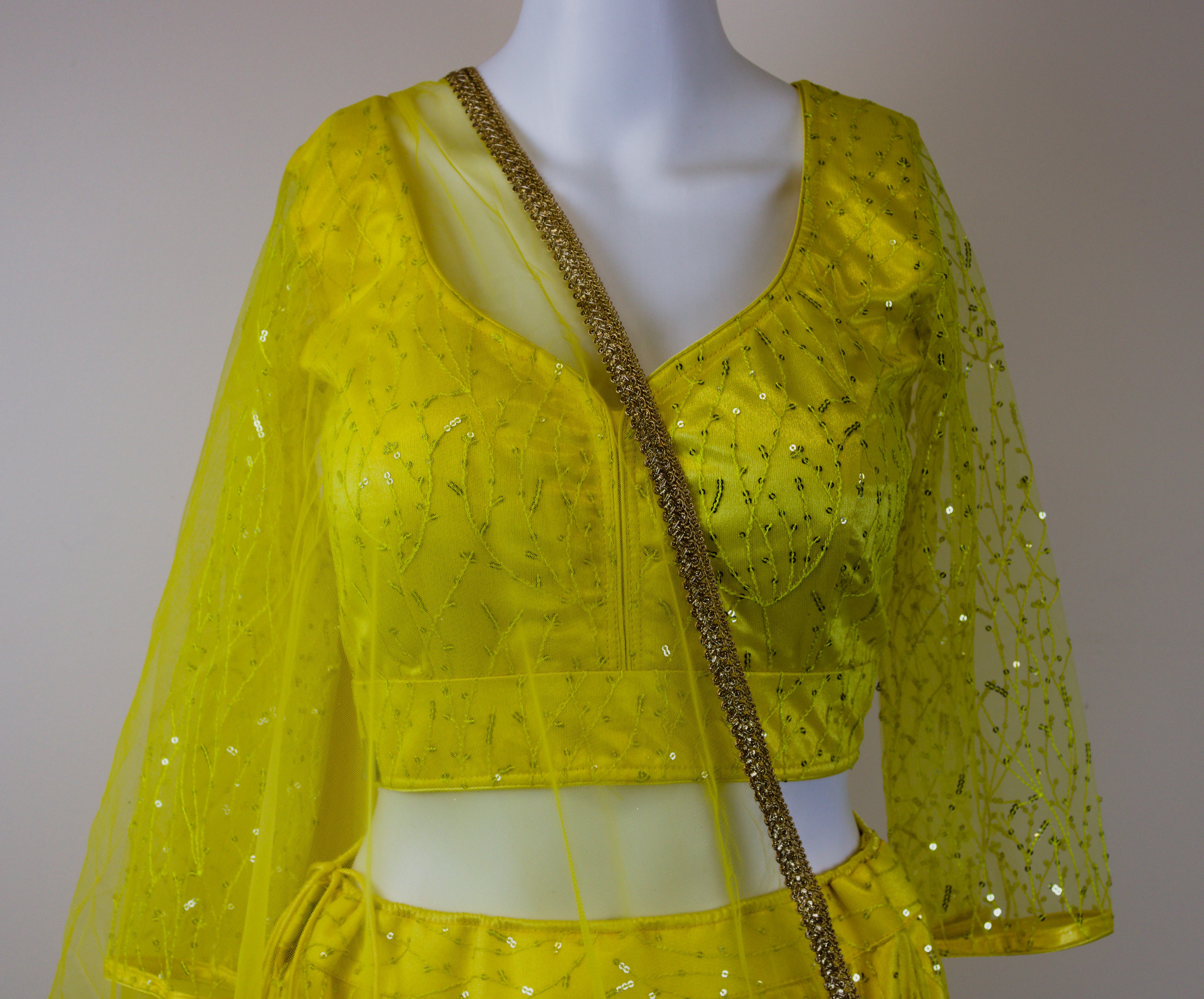 Yellow lelenga set