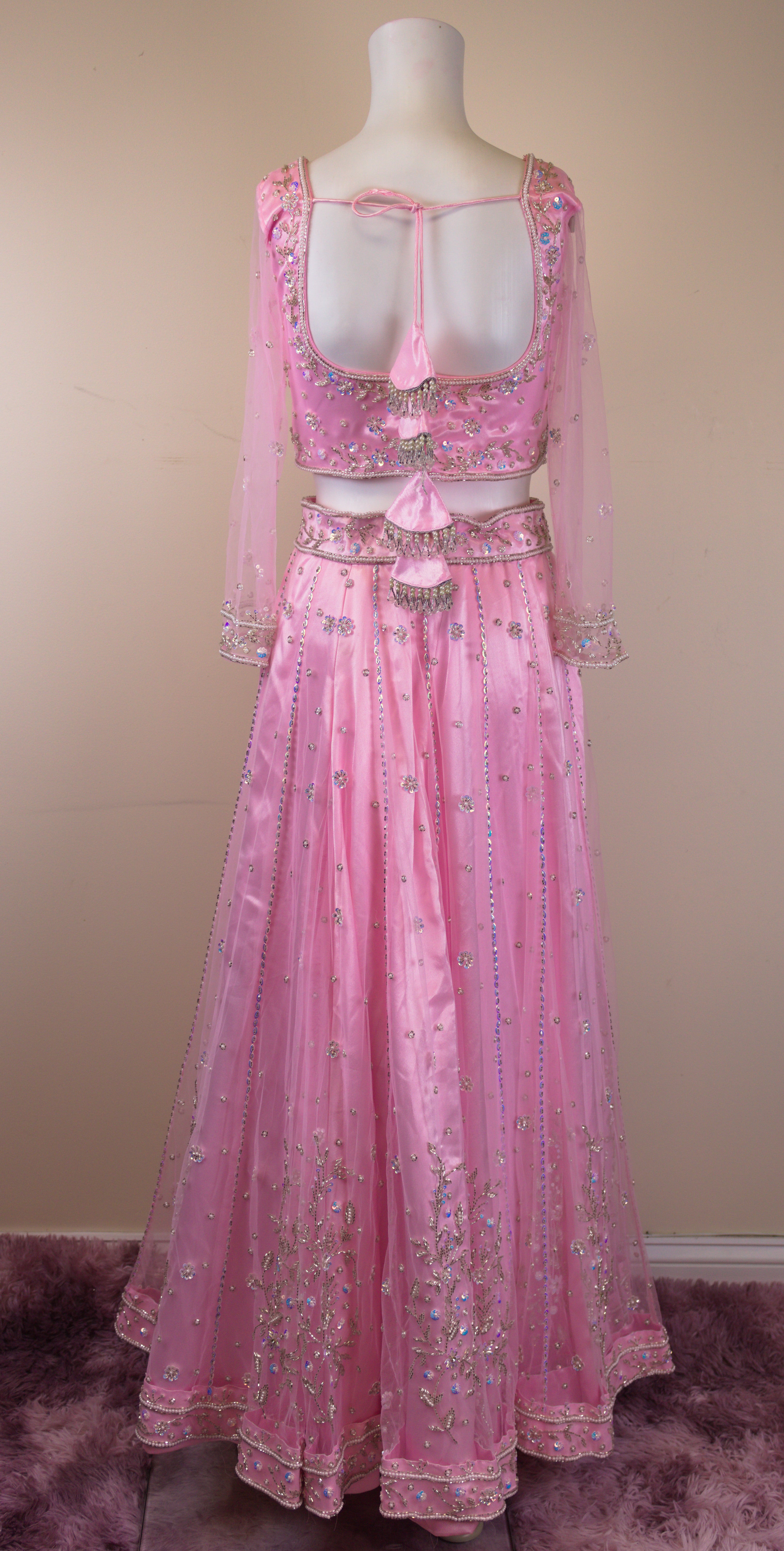 Pink Lenenga