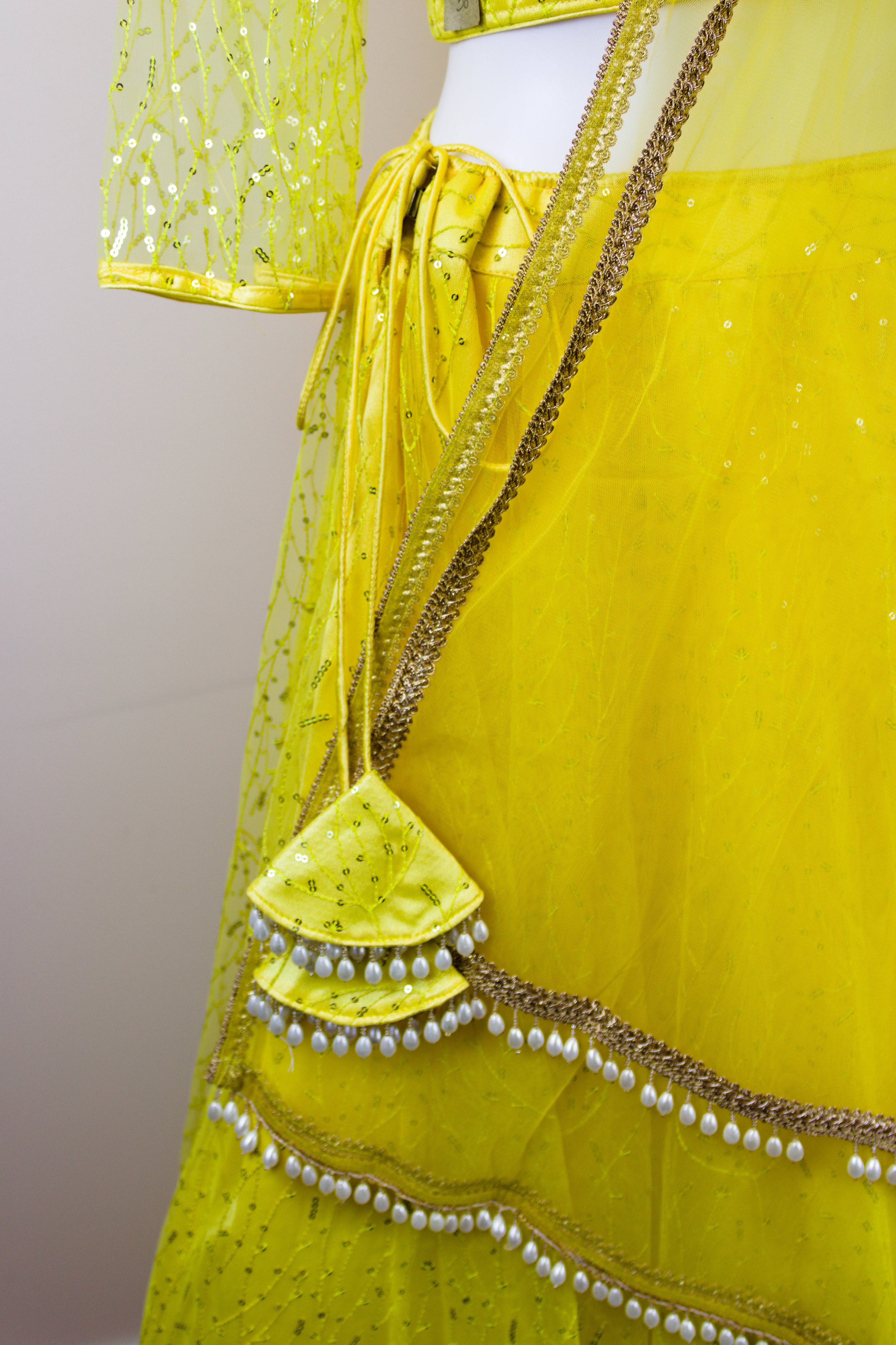 Yellow lelenga set