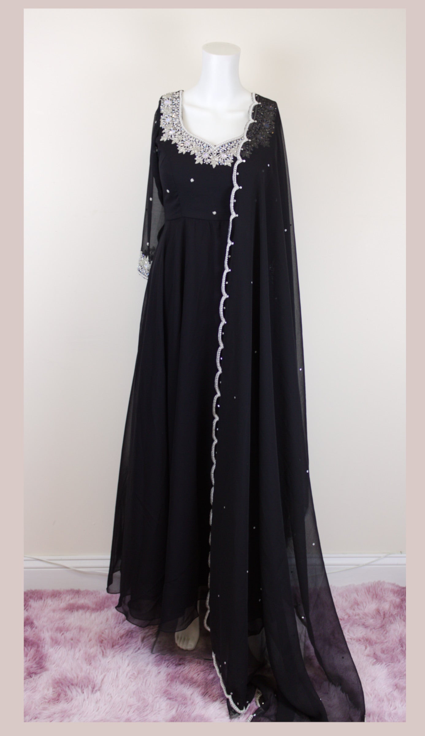 Black anarkali